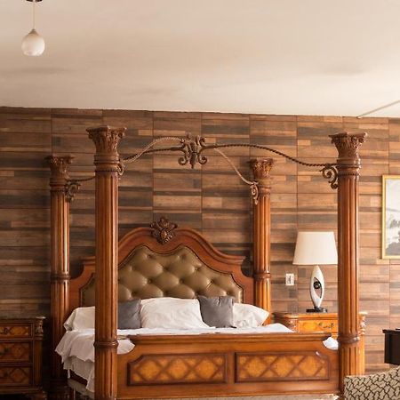 Hotel Posada Bugambilias ซานหลุยส์โปโตซิ ภายนอก รูปภาพ