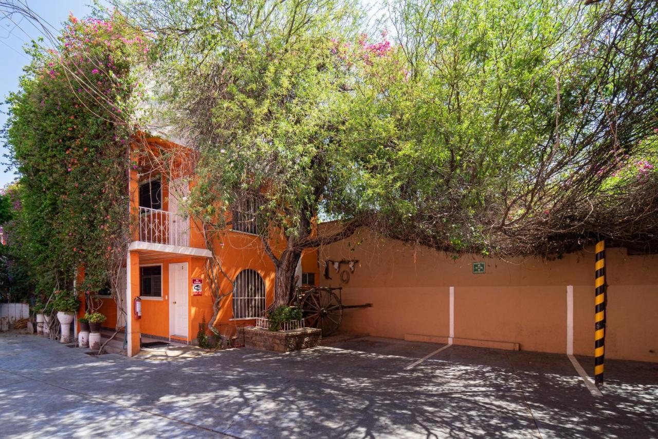 Hotel Posada Bugambilias ซานหลุยส์โปโตซิ ภายนอก รูปภาพ