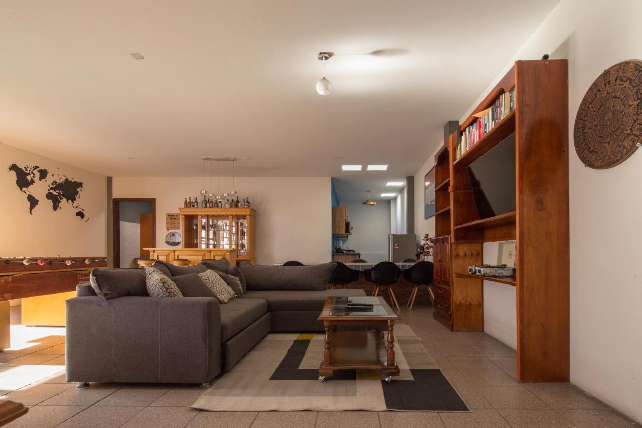 Hotel Posada Bugambilias ซานหลุยส์โปโตซิ ภายนอก รูปภาพ